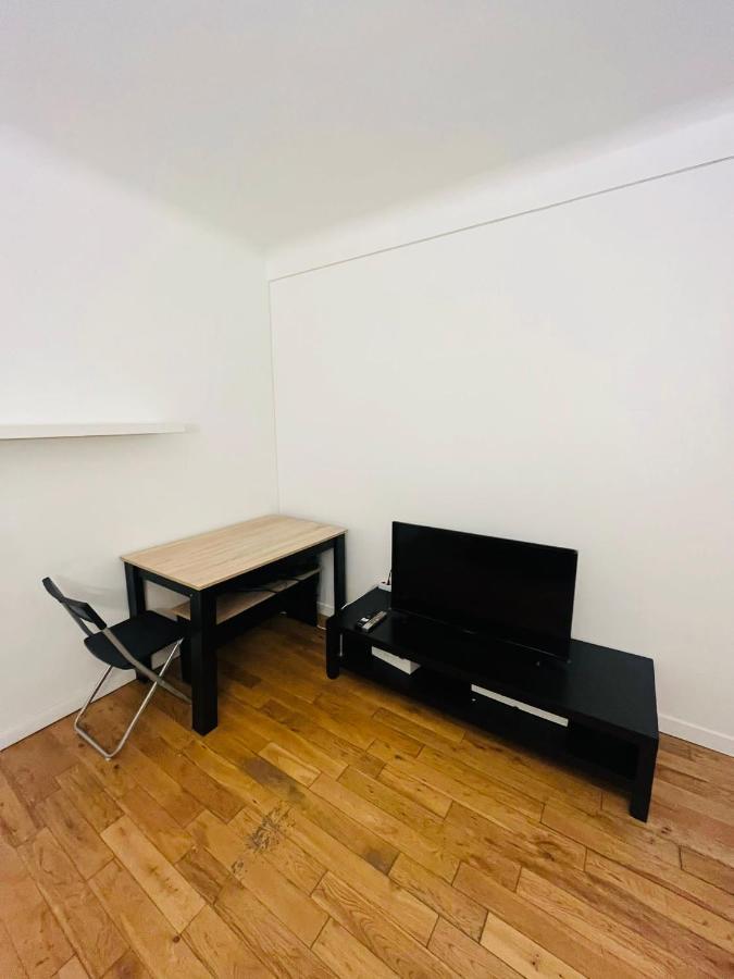 Apartmán Stationnement Gratuit, 3Mn Du Metro, Parfait Pour Teletravailler Maisons-Alfort Exteriér fotografie